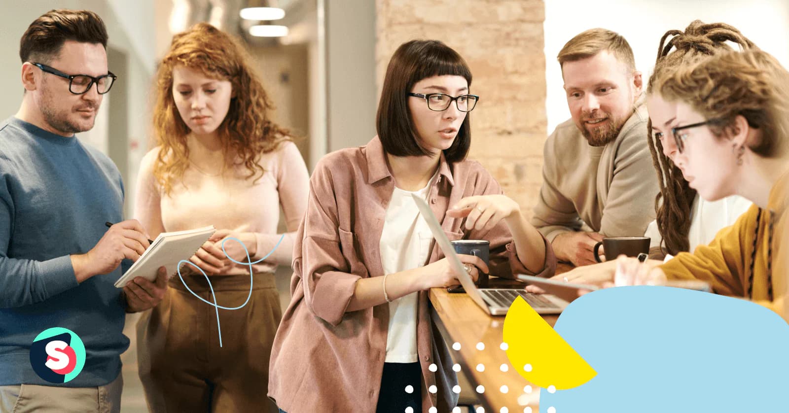 How to manage social media team