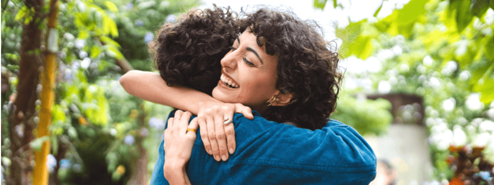Social media holiday calendar - December 03, Let's Hug Day