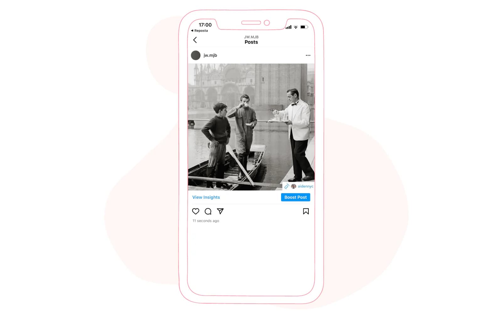 Reposting Instagram posts with Reposta app